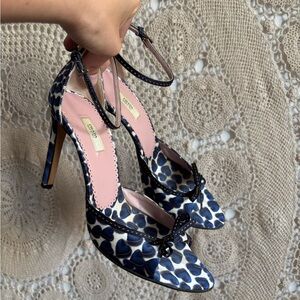 Prada S/S 2000 satin stilettos. Size 37. Fits US 7. Iconic piece.